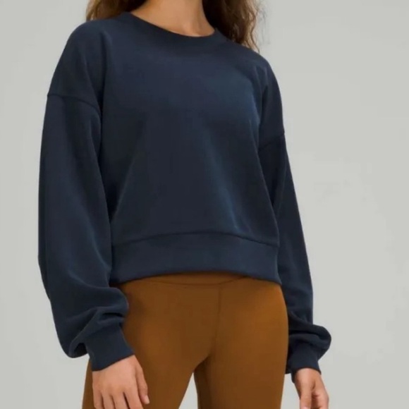 lululemon athletica Tops - LULULEMON Softstreme Oversized Cropped Crew true navy
